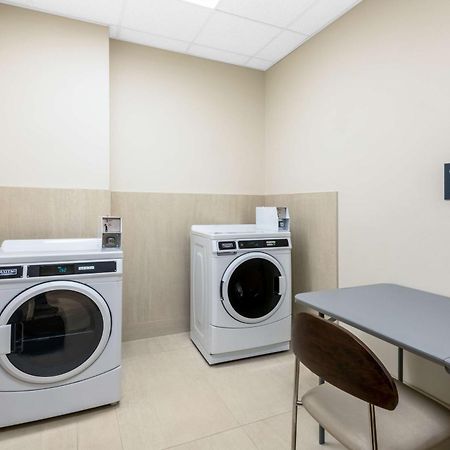 Hilton Garden Inn لونغمونت المظهر الخارجي الصورة